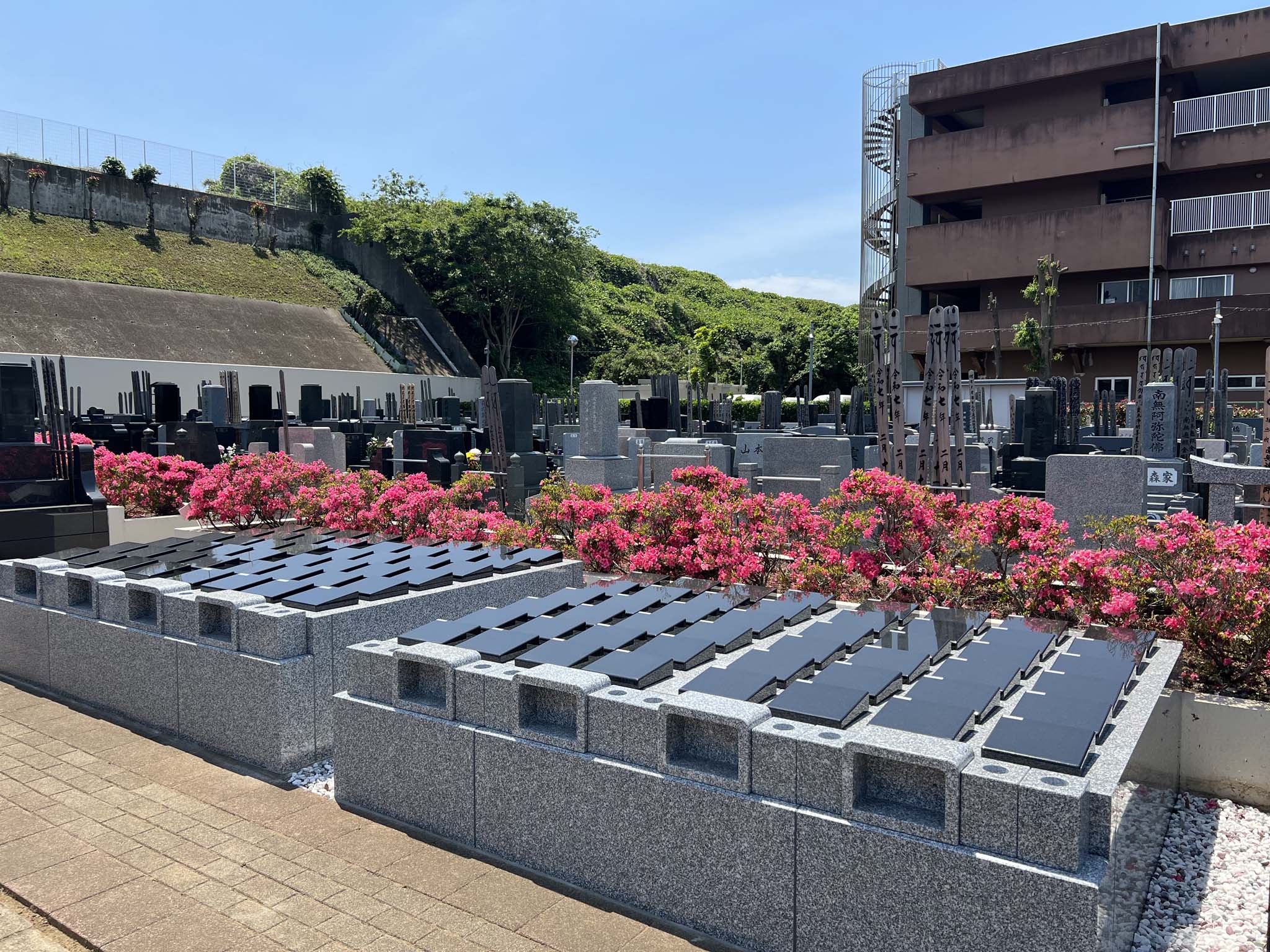プレート型樹木葬 花壇
